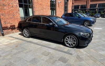 Mercedes-Benz E-Класс, 2021 год, 3 300 000 рублей, 1 фотография