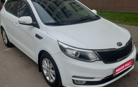 KIA Rio III рестайлинг, 2015 год, 1 100 000 рублей, 1 фотография