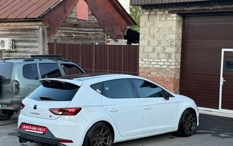 SEAT Leon III, 2013 год, 1 799 000 рублей, 2 фотография