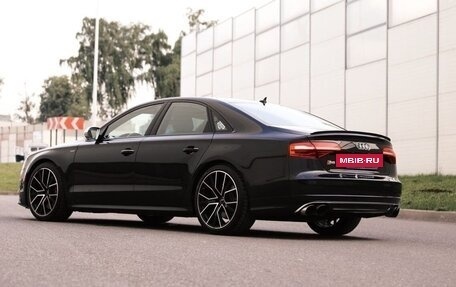 Audi S8, 2015 год, 4 300 000 рублей, 3 фотография