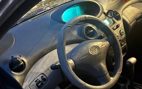 Toyota Yaris I рестайлинг, 2002 год, 295 000 рублей, 6 фотография