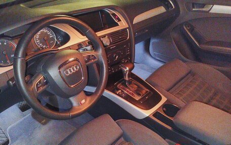Audi A4, 2011 год, 950 000 рублей, 13 фотография