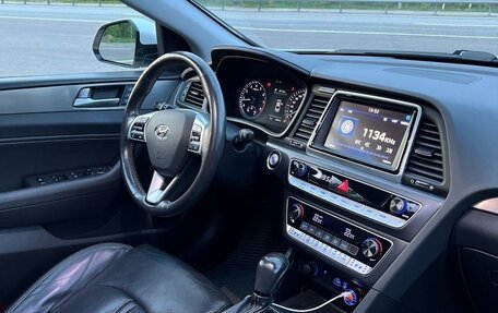 Hyundai Sonata VII, 2018 год, 2 000 000 рублей, 9 фотография