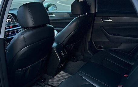 Hyundai Sonata VII, 2018 год, 2 000 000 рублей, 20 фотография