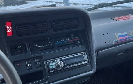 Toyota HiAce H100, 1994 год, 300 000 рублей, 15 фотография