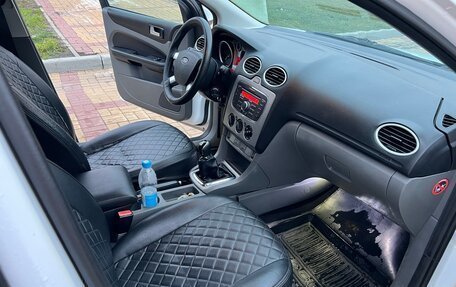 Ford Focus II рестайлинг, 2008 год, 550 000 рублей, 17 фотография