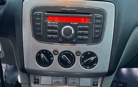 Ford Focus II рестайлинг, 2008 год, 550 000 рублей, 15 фотография