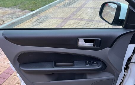 Ford Focus II рестайлинг, 2008 год, 550 000 рублей, 19 фотография