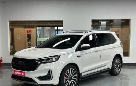 Ford Edge II рестайлинг, 2021 год, 2 670 000 рублей, 1 фотография