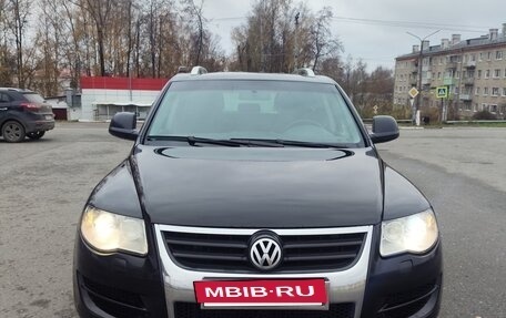 Volkswagen Touareg III, 2008 год, 1 250 000 рублей, 2 фотография