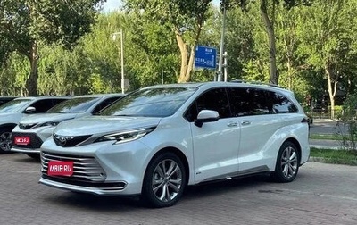 Toyota Sienna, 2021 год, 3 270 000 рублей, 1 фотография