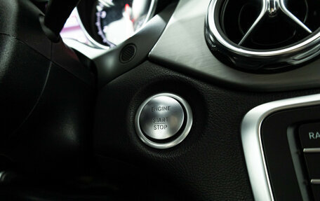 Mercedes-Benz GLA, 2019 год, 2 100 000 рублей, 18 фотография