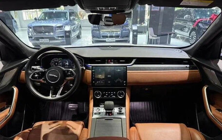 Jaguar F-Pace, 2022 год, 3 910 000 рублей, 5 фотография