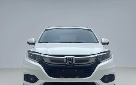 Honda Vezel, 2022 год, 1 660 000 рублей, 2 фотография
