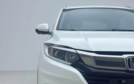 Honda Vezel, 2022 год, 1 660 000 рублей, 4 фотография