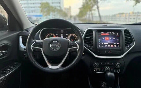 Jeep Cherokee, 2021 год, 1 410 000 рублей, 8 фотография