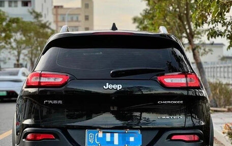 Jeep Cherokee, 2021 год, 1 410 000 рублей, 3 фотография