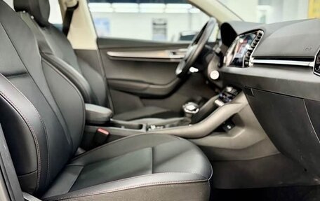 Skoda Karoq I, 2023 год, 2 080 050 рублей, 18 фотография