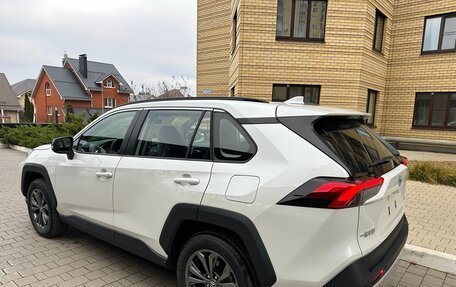 Toyota RAV4, 2025 год, 4 130 000 рублей, 6 фотография