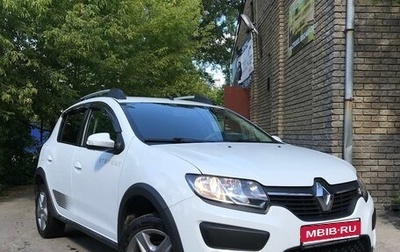 Renault Sandero II рестайлинг, 2017 год, 980 000 рублей, 1 фотография