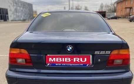 BMW 5 серия, 2003 год, 849 000 рублей, 2 фотография