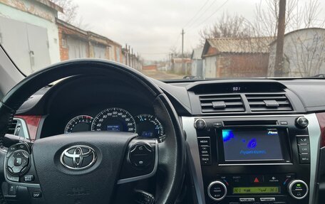Toyota Camry, 2013 год, 1 700 000 рублей, 8 фотография