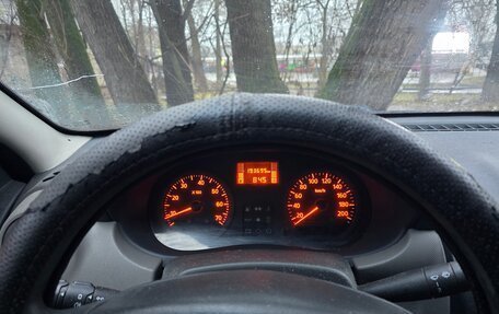 Renault Logan I, 2013 год, 285 000 рублей, 1 фотография