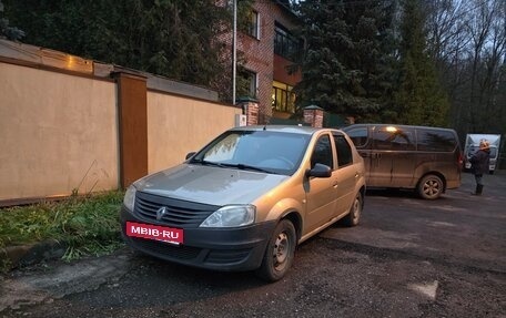Renault Logan I, 2013 год, 285 000 рублей, 4 фотография