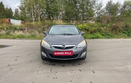 Opel Astra J, 2012 год, 635 000 рублей, 2 фотография