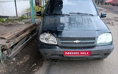 Chevrolet Niva I рестайлинг, 2004 год, 280 000 рублей, 3 фотография