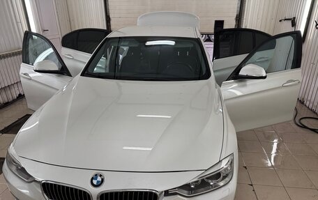 BMW 3 серия, 2012 год, 2 100 000 рублей, 16 фотография