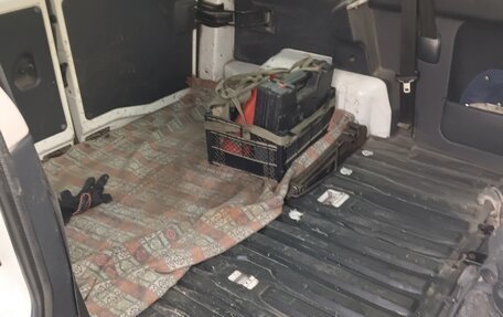 Peugeot Partner II рестайлинг 2, 2011 год, 400 000 рублей, 7 фотография