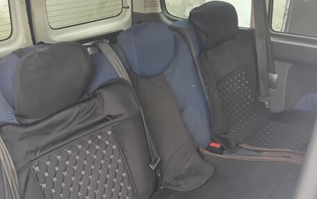 Peugeot Partner II рестайлинг 2, 2011 год, 400 000 рублей, 10 фотография