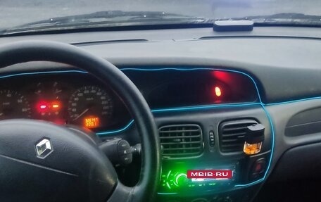 Renault Megane II, 2001 год, 150 000 рублей, 9 фотография