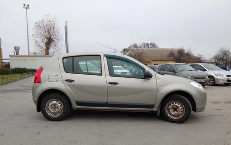 Renault Sandero I, 2012 год, 555 000 рублей, 2 фотография