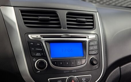 Hyundai Solaris II рестайлинг, 2013 год, 730 000 рублей, 20 фотография