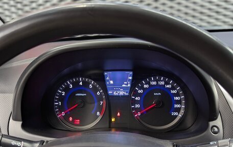 Hyundai Solaris II рестайлинг, 2013 год, 730 000 рублей, 22 фотография