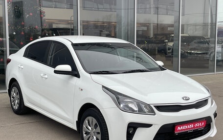 KIA Rio IV, 2017 год, 980 000 рублей, 1 фотография