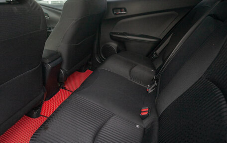 Toyota Prius IV XW50, 2017 год, 1 688 000 рублей, 17 фотография