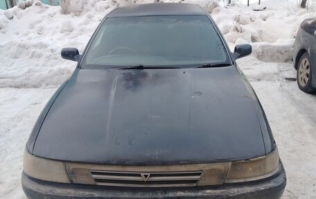 Toyota Vista, 1991 год, 140 000 рублей, 1 фотография