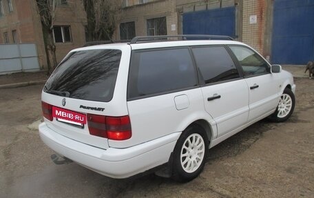 Volkswagen Passat B4, 1994 год, 430 000 рублей, 4 фотография