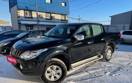 Mitsubishi L200 IV рестайлинг, 2017 год, 1 600 000 рублей, 7 фотография