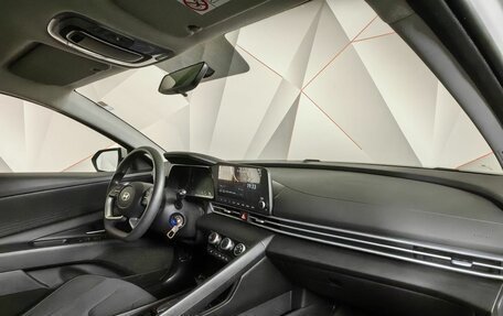 Hyundai Elantra, 2025 год, 2 399 000 рублей, 13 фотография