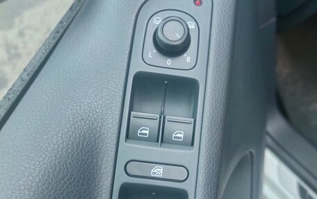 Volkswagen Tiguan I, 2015 год, 1 390 000 рублей, 7 фотография