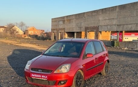 Ford Fiesta, 2006 год, 425 000 рублей, 2 фотография