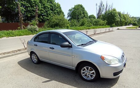 Hyundai Verna II, 2008 год, 460 000 рублей, 2 фотография