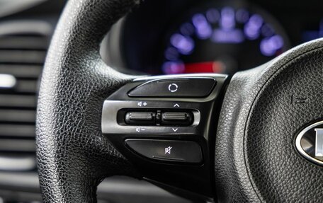 KIA Rio IV, 2017 год, 1 368 000 рублей, 25 фотография