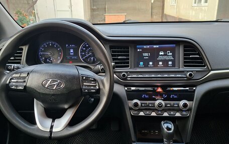 Hyundai Elantra VI рестайлинг, 2020 год, 1 450 000 рублей, 3 фотография