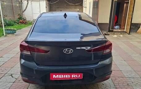 Hyundai Elantra VI рестайлинг, 2020 год, 1 450 000 рублей, 6 фотография