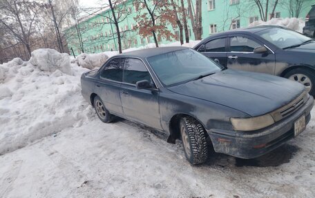 Toyota Vista, 1991 год, 140 000 рублей, 2 фотография